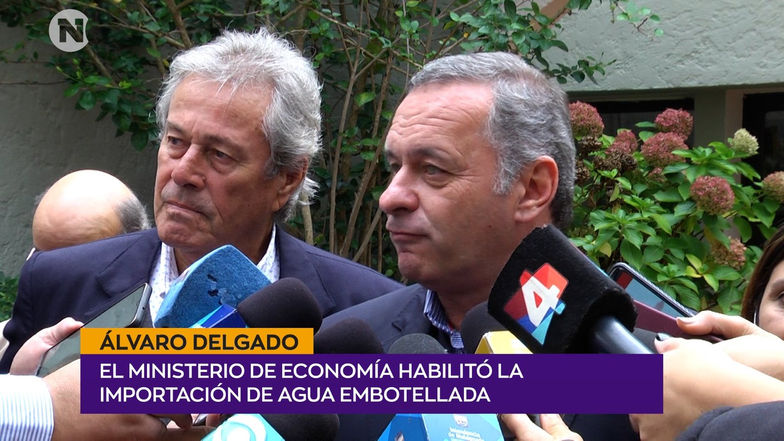 AGUA EMBOTELLADA Álvaro Delgado Secretario de Presidencia El