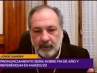 Jorge Gandini LUC.00_01_45_17.Imagen fija001