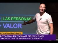 Estanislao Bachrach.00_01_11_22.Imagen fija001