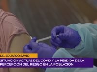 Dr. Eduardo Savio A vacunarse.00_02_21_14.Imagen fija001